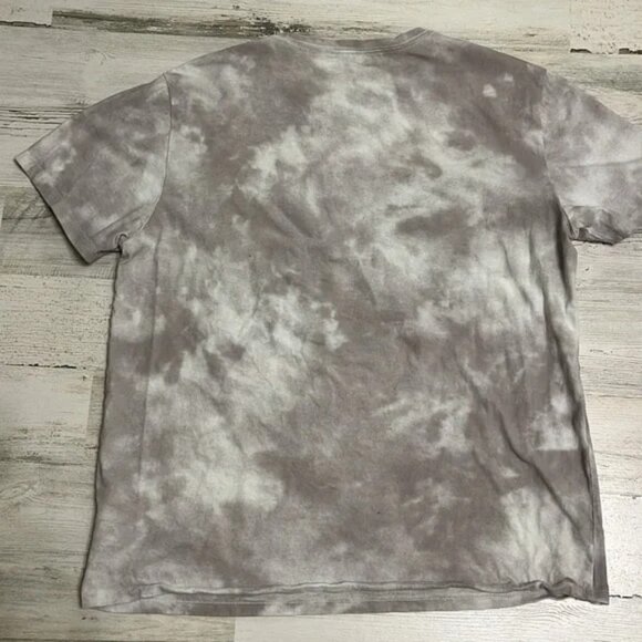 Old Navy Men's tshirt. Large. Run DMC - Picture 2 of 3